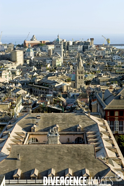 Gênes, une ville debout face à la mer