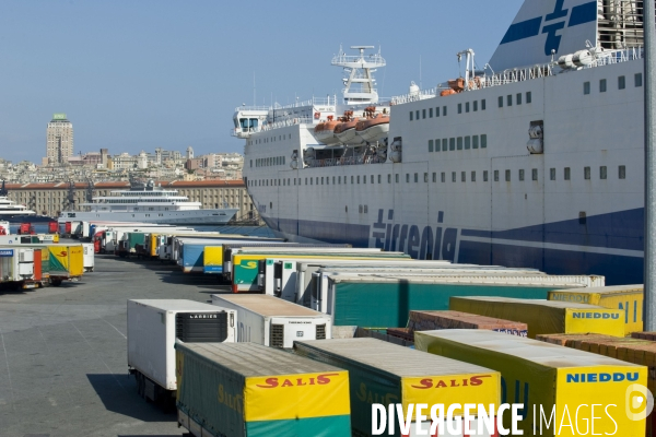 Gênes, une ville debout face à la mer