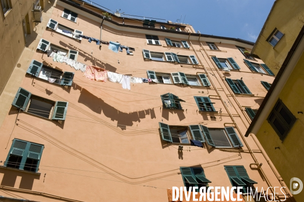 Gênes, une ville debout face à la mer