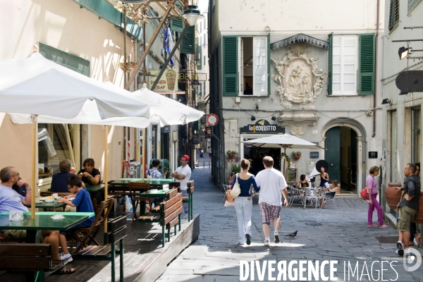 Gênes, une ville debout face à la mer