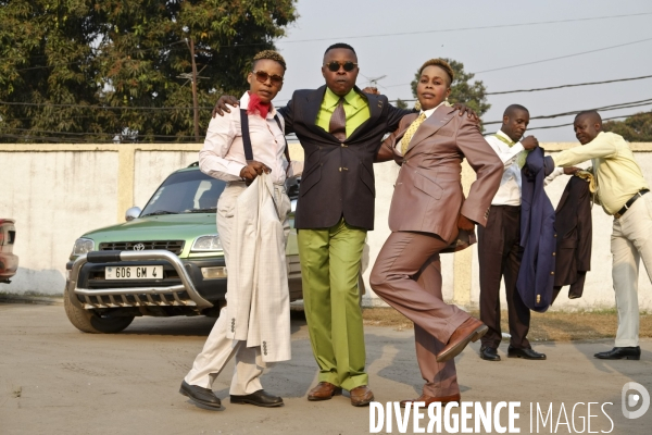 Les sapeurs de brazzaville