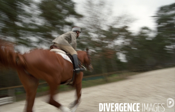 L équitation militaire