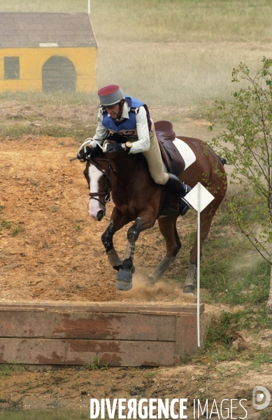 L équitation militaire