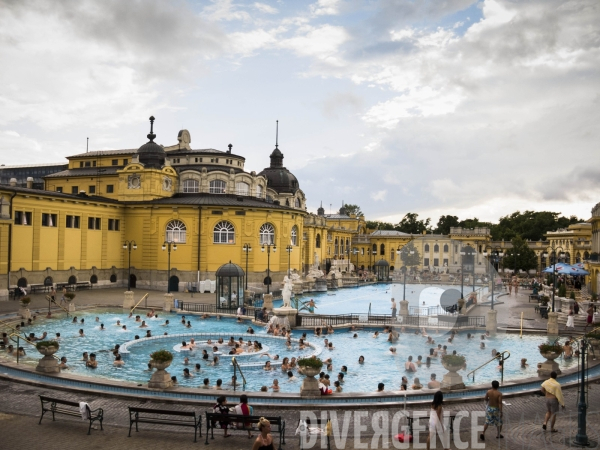 Les thermes Széchenyi