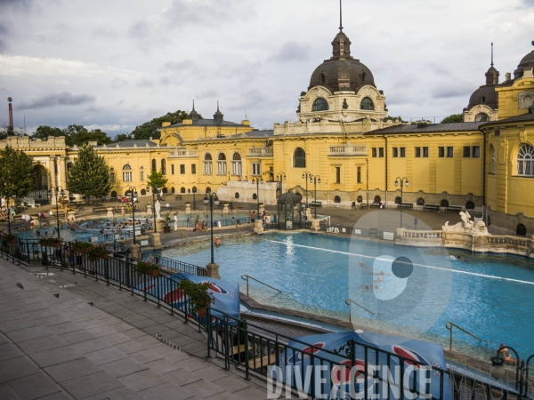Les thermes Széchenyi