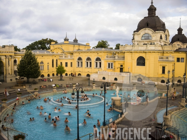 Les thermes Széchenyi