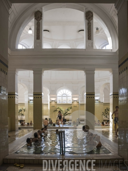 Les thermes Széchenyi