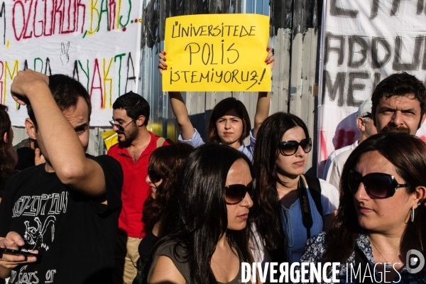 Concert in support to the protests, Istanbul