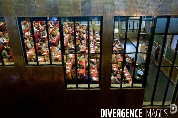 Amsterdam.Cours magistral dans un amphitheatre à la VU université