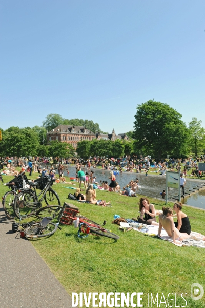 Amsterdam. Westergaspark, est le grand poumon vert à l ouest de la ville