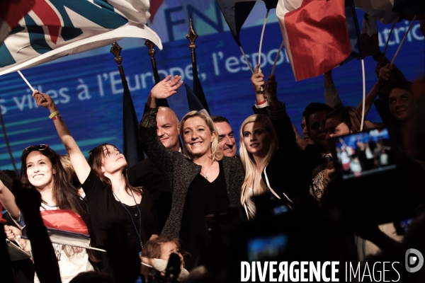 MARINE LE PEN : l Université FN de Marseille