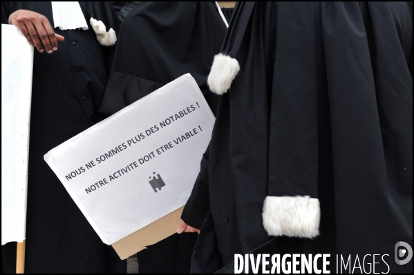 Manifestation des avocats