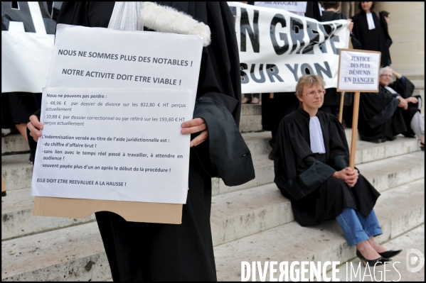 Manifestation des avocats