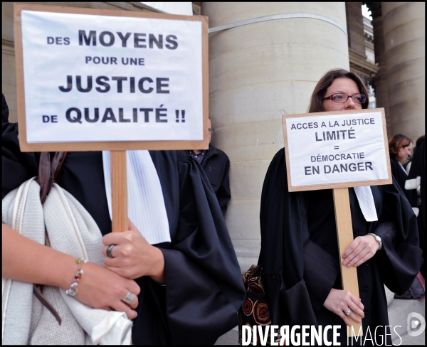 Manifestation des avocats