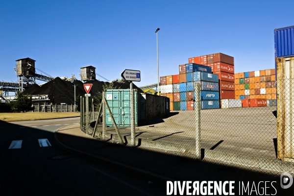 Conteneurs/Containers dans le port du Havre