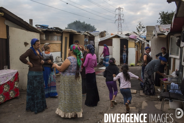 Reportage dans le camps de roms de sarcelles, menace d expulsion