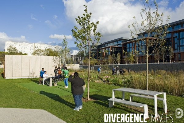 L ecoquartier des Docks de Saint Ouen