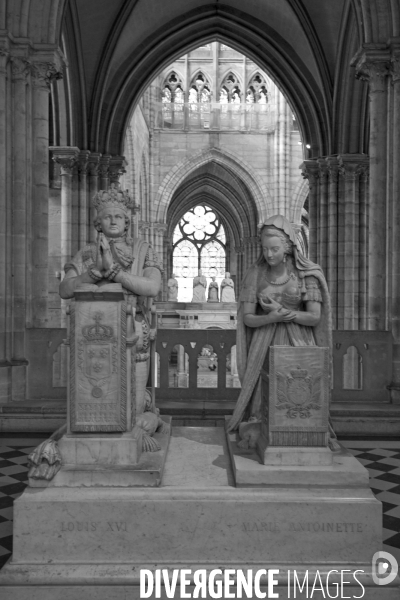 Illustration - Octobre 2013.A la cathédrale de Saint Denis,la nécropole des rois de France, collection de gisants unique en Europe,