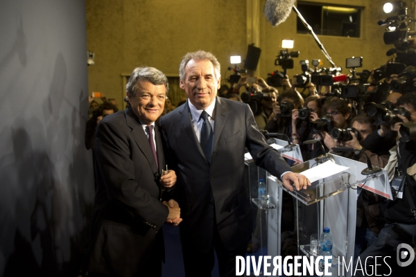 François BAYROU, président du MODEM, et Jean-Louis BORLOO, président de l UDI, présentent la nouvelle alliance des deux partis centristes, baptisée  L ALTERNATIVE .