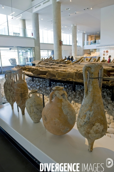 Marseille.Le musée d histoire de Marseille dont les fouilles ont mis à jour des vestiges de l ancien port de la ville.