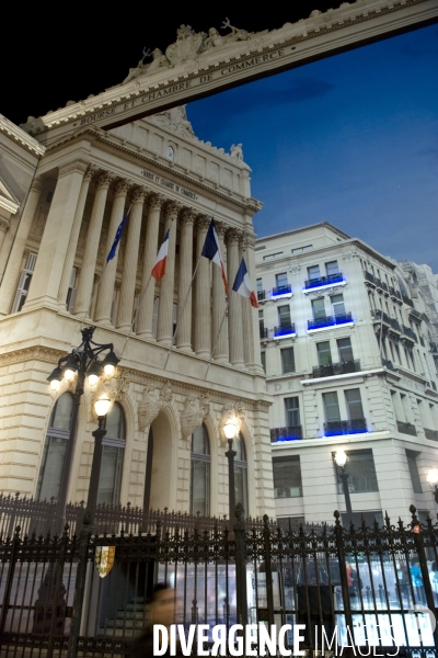 Marseille.Trompe l oeil de la Canebiere sur la façade de la Bourse cree par l artiste Pierre Delavie