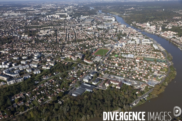 Vue aerienne de Corbeil-Essonnes