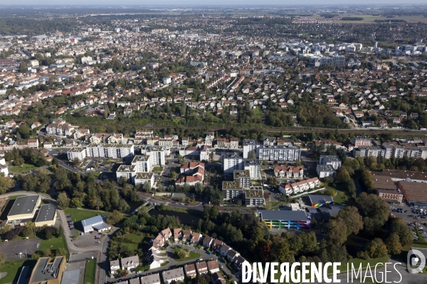 Vue aerienne de Corbeil-Essonnes