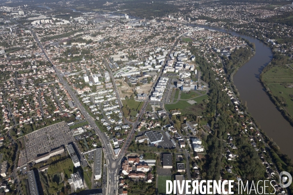 Vue aerienne de Corbeil-Essonnes