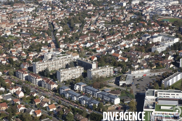 Vue aerienne de Corbeil-Essonnes