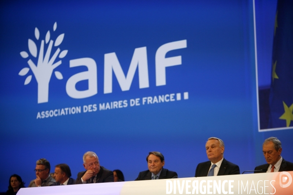 Jean-Marc AYRAULT au congrès de l Association des Maires de France