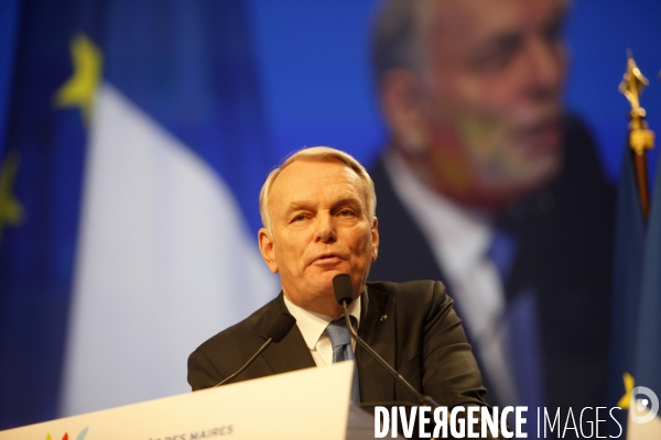 Jean-Marc AYRAULT au congrès de l Association des Maires de France