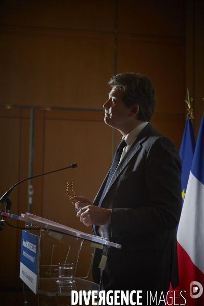 Mory Ducros - conference de presse Arnaud Montebourg