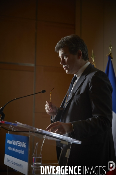 Mory Ducros - conference de presse Arnaud Montebourg