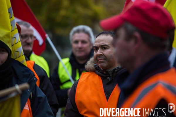 Rassemblement des salariés de Mory Ducros, Pontoise