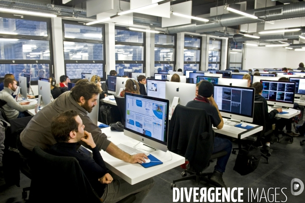 L école 42 est une ecole d informatique cree et financee par Xavier Niel,fondateur de la sociéte d Illiad - Free