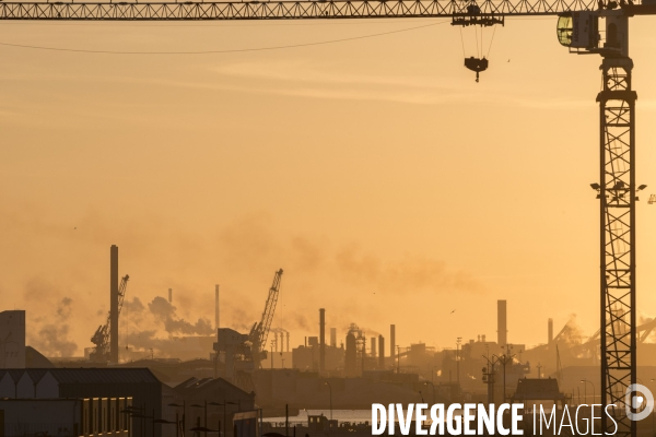 Dunkerque. Le Port industriel - Illustrations