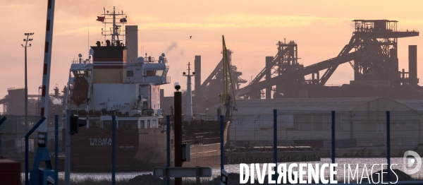Dunkerque. Le Port industriel - Illustrations