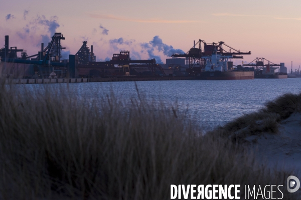 Dunkerque. Le Port industriel - Illustrations