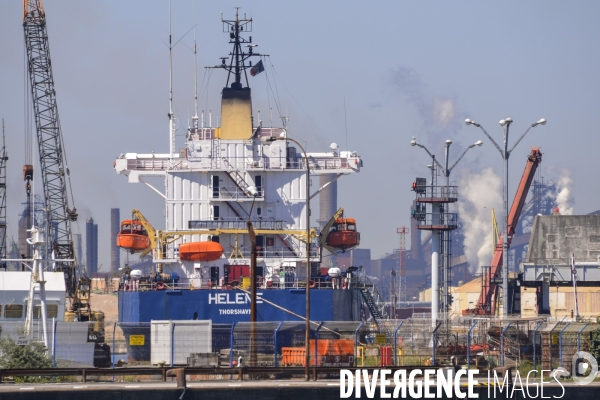 Dunkerque. Le Port industriel - Illustrations