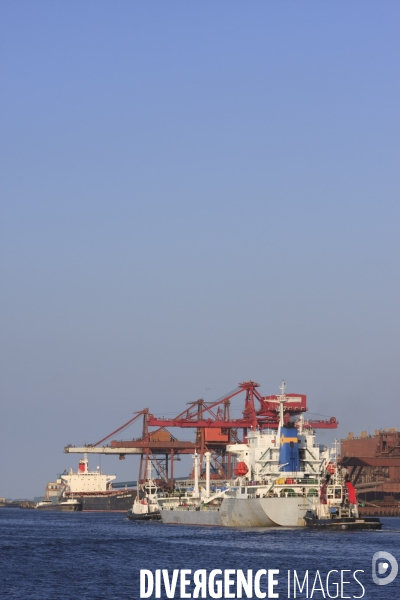 Dunkerque. Le Port industriel - Illustrations