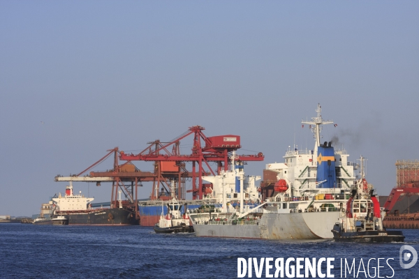 Dunkerque. Le Port industriel - Illustrations