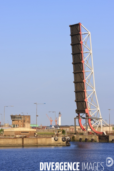 Dunkerque. Le Port industriel - Illustrations