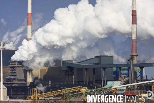 Dunkerque. Le Port industriel - Illustrations