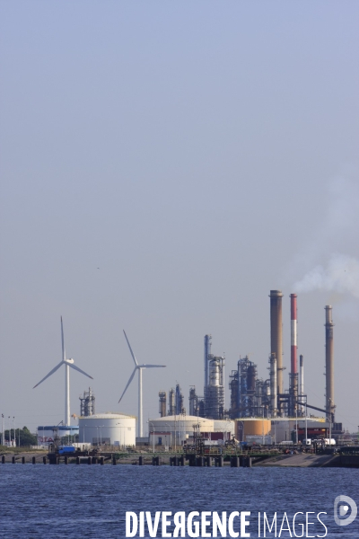 Dunkerque. Le Port industriel - Illustrations