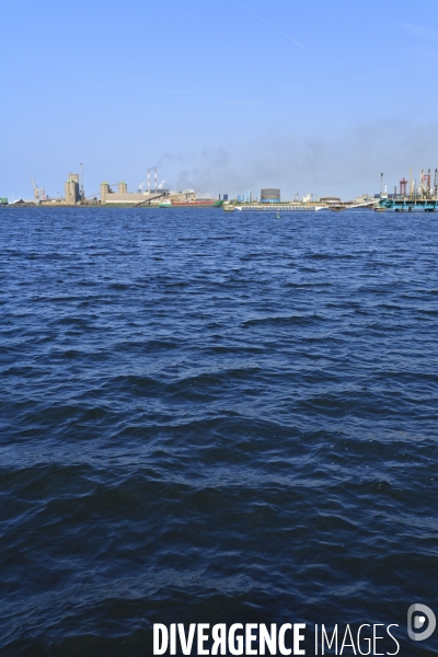 Dunkerque. Le Port industriel - Illustrations
