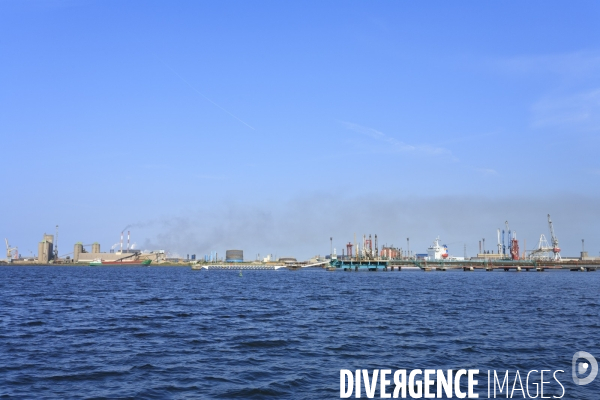 Dunkerque. Le Port industriel - Illustrations