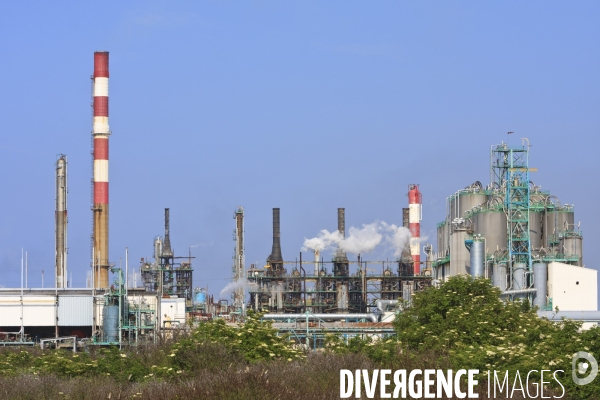 Dunkerque. Le Port industriel - Illustrations