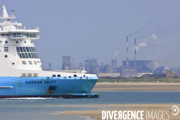 Dunkerque. Le Port industriel - Illustrations
