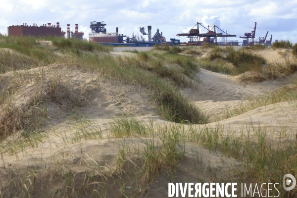 Dunkerque. Le Port industriel - Illustrations