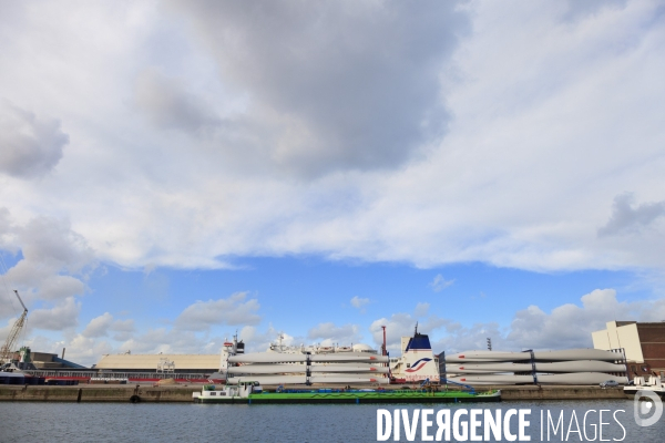 Dunkerque. Le Port industriel - Illustrations